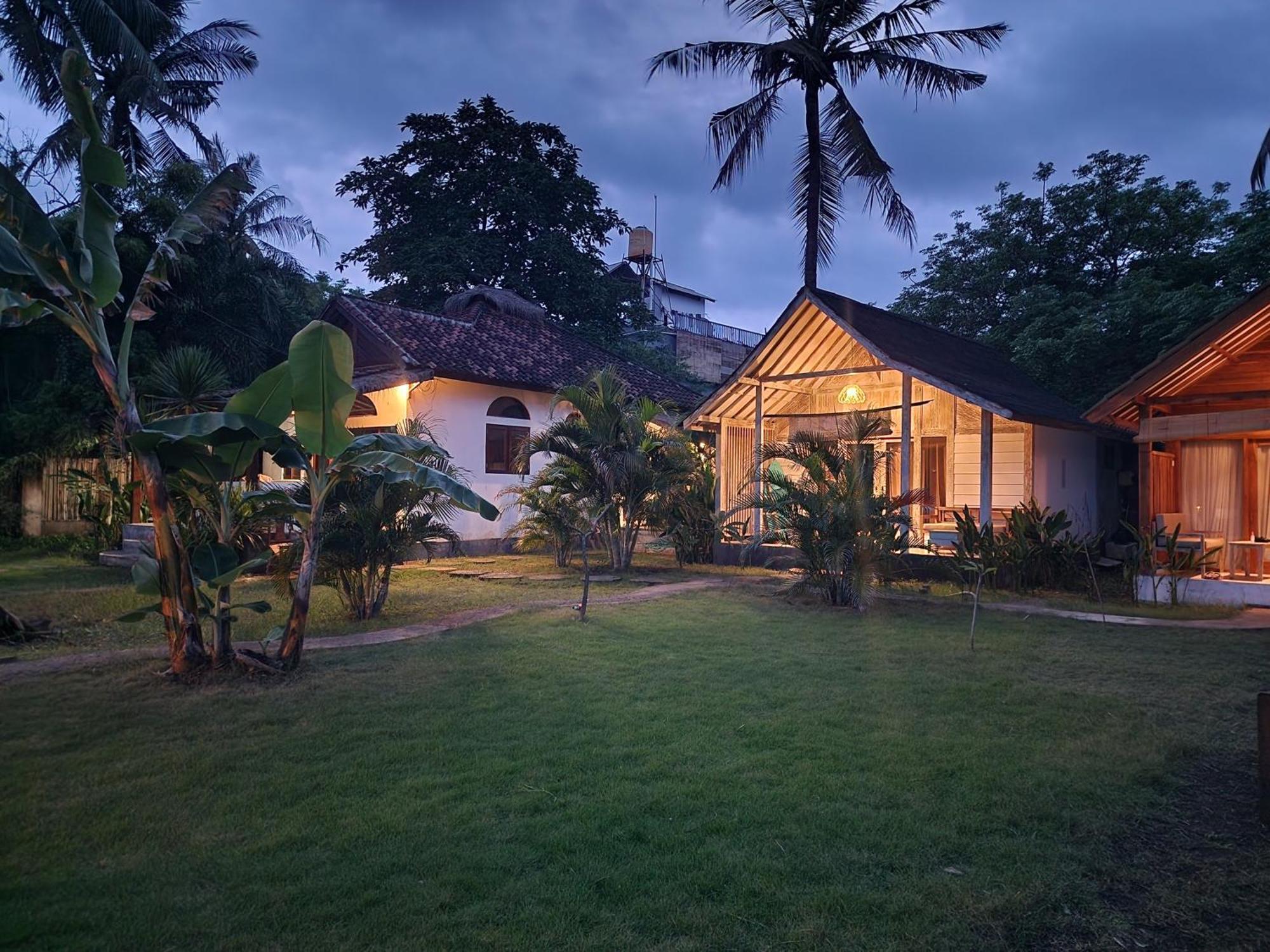 Kayu Cottage Gili Trawangan Dış mekan fotoğraf